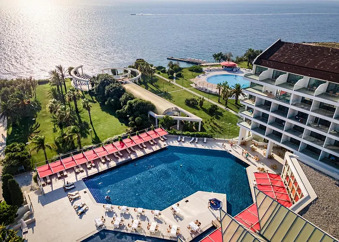 Готель Grand Ontur Чешме