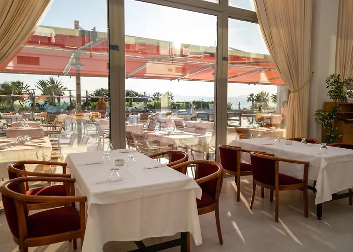 Grand Ontur Чешме