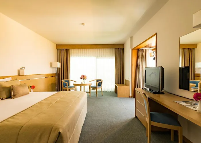 Готель Grand Ontur Чешме