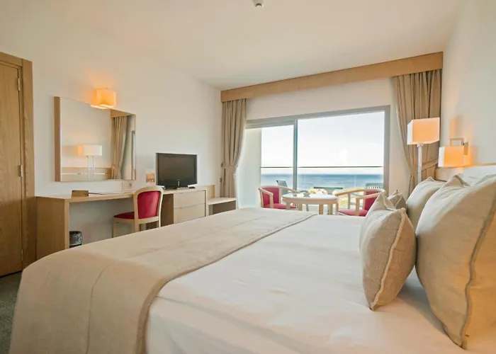 Grand Ontur Готель Чешме